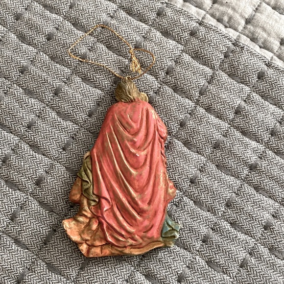 VINTAGE Christmas 🎄 ornament of the Holy Family - Picture 2 of 3